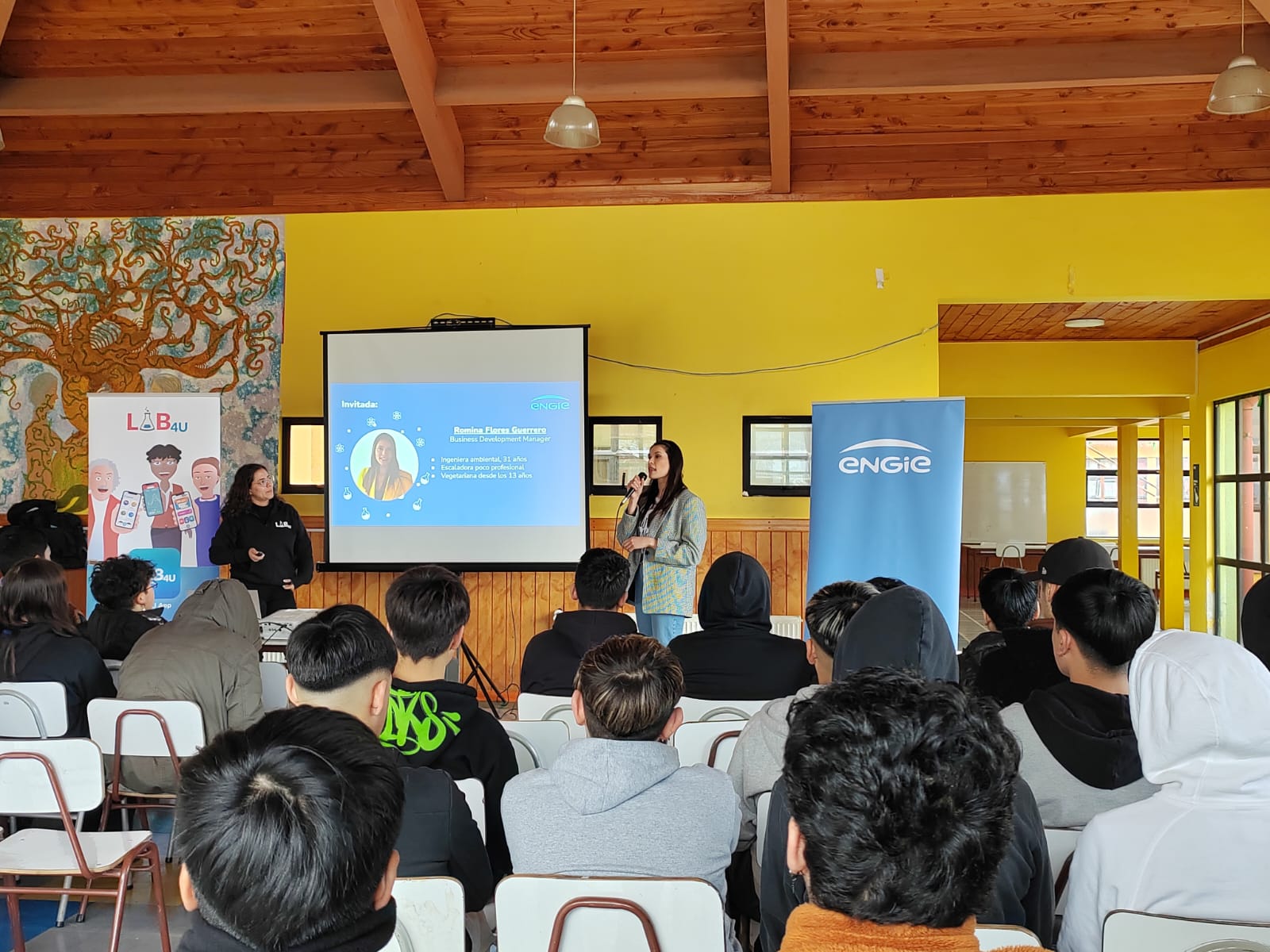 Estudiantes de Dalcahue se capacitaron en ciencia y tecnología con enfoque de género